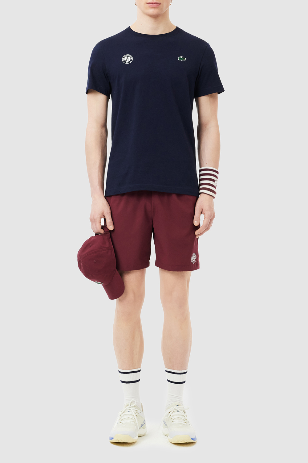 תמונת כל הלוק של לקוסט X רולאן גארוס חולצת טי